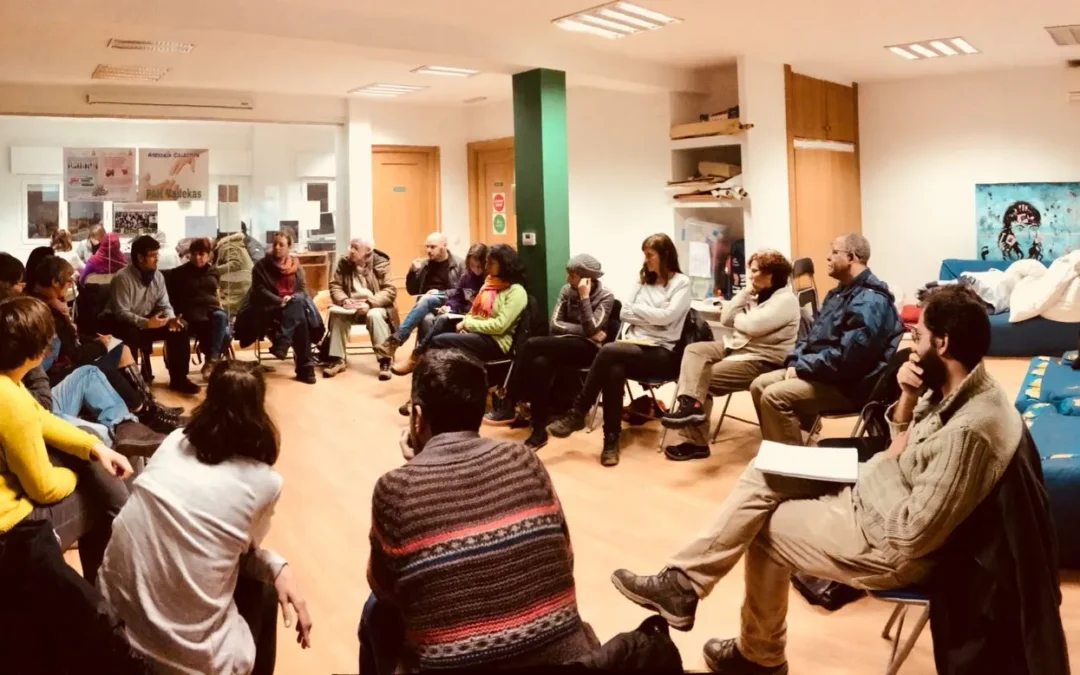 ¿Qué es una «empresa política» y cómo construirla en un centro social?