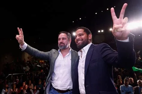 ¿Por qué en Catalunya hay dos extremas derechas?